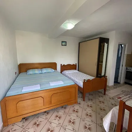 招待所 Hillside Haven