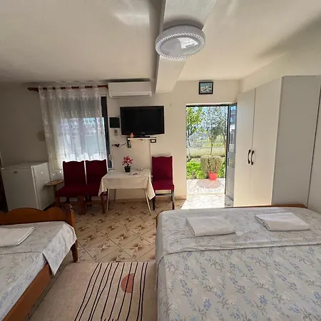 Hillside Haven Гостевой дом *