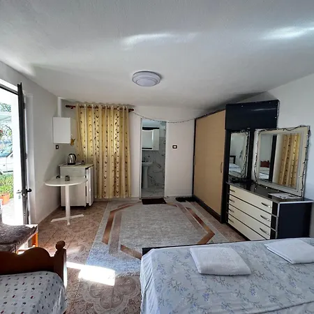 Hillside Haven ゲストハウス