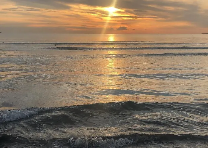 ゲストハウス Hillside Haven *